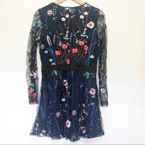 CBR Sheer Long Sleeve Floral Dress Size Large - Picture 9 of 12